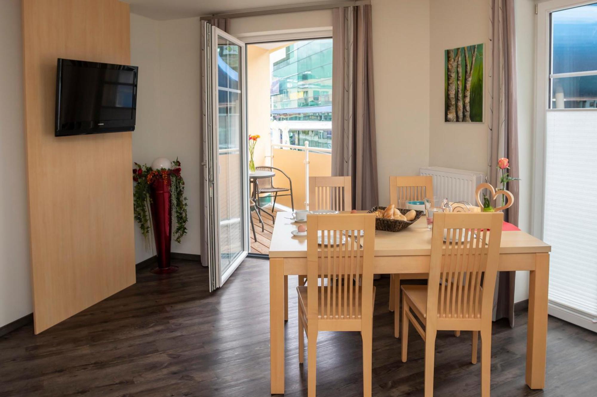 Appartement Charly Kahr And Family, Ski-In & Ski-Out Schladming Ngoại thất bức ảnh