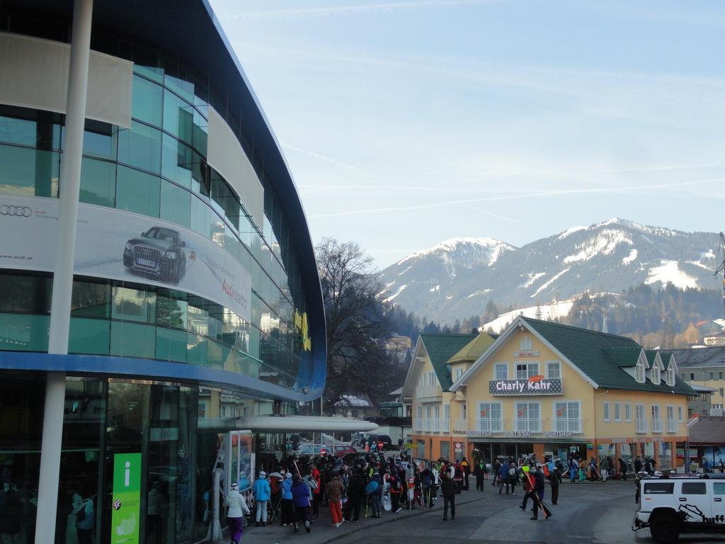 Appartement Charly Kahr And Family, Ski-In & Ski-Out Schladming Ngoại thất bức ảnh